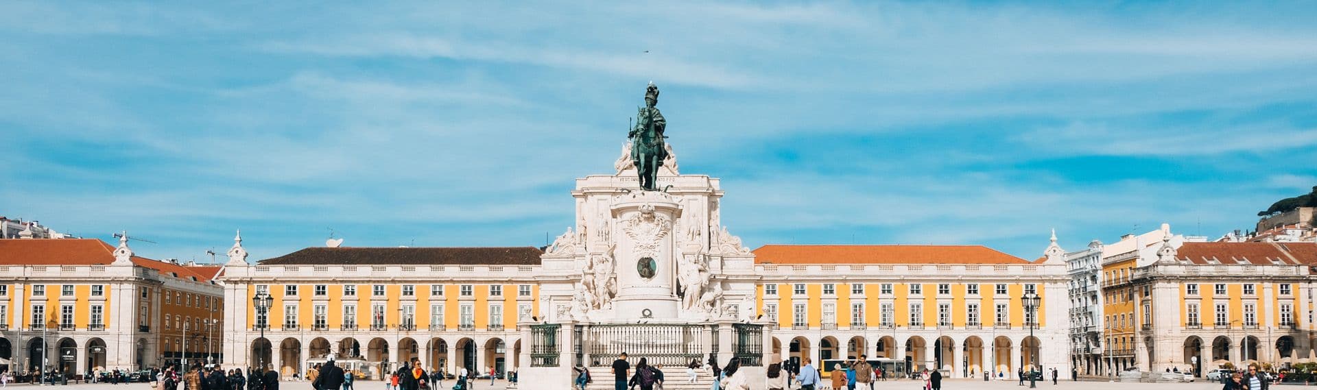 Lisbon Guide: A Tour Through Baixa, Chiado & Príncipe Real Districts